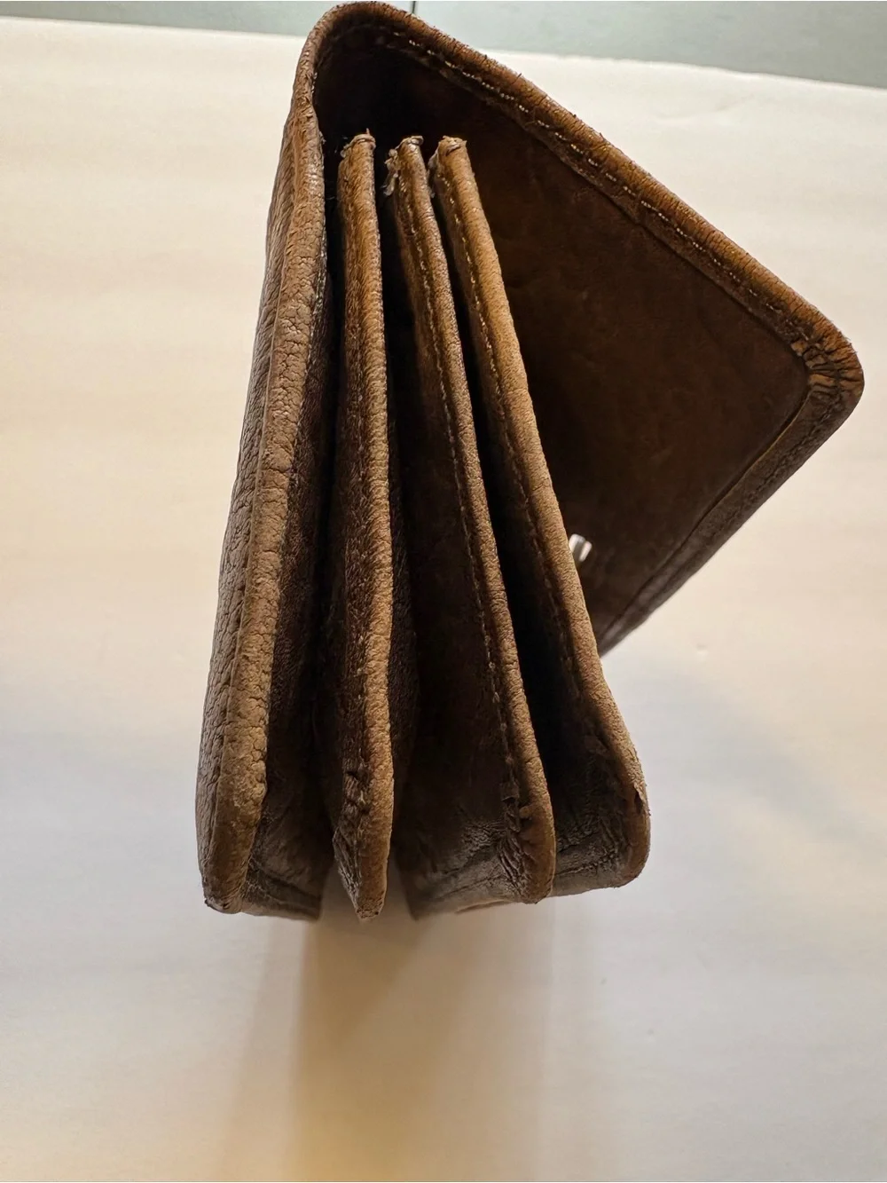 Pilcro Women’s Brown Leather Wallet Clutch Wristlet Textured Gold Tone
